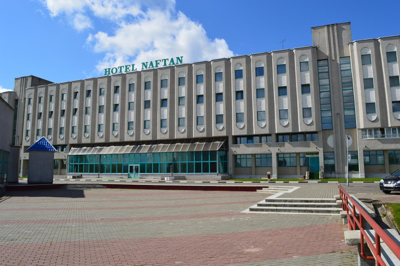 Naftan Hotel Navapolatsk Exterior photo