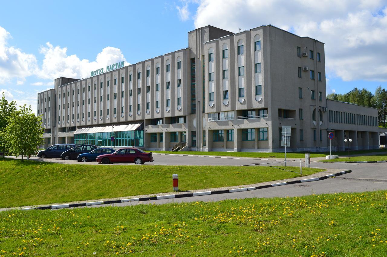 Naftan Hotel Navapolatsk Exterior photo